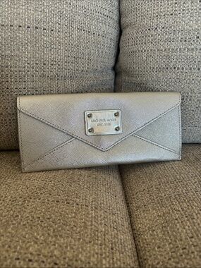 Michael Kors Metallic silver Envelope Wallet